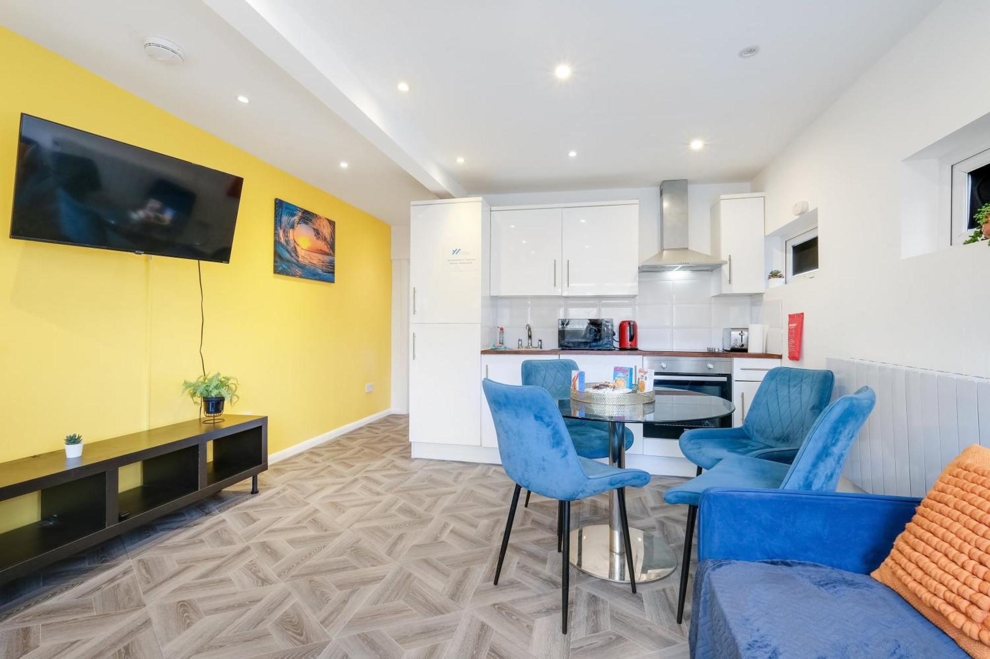Kings House Apartment Hayes, West London Apt A Northolt  Exteriér fotografie